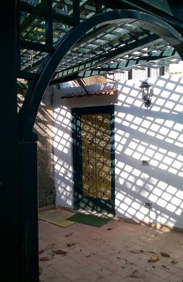 Villa Iscla Maison D'Hotes Ischia Luaran gambar